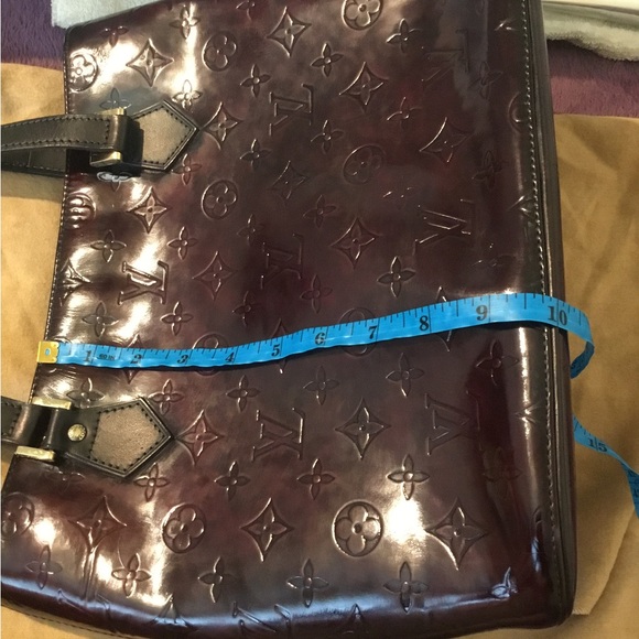 Authentic Louis Vuitton Patent Leather Bag- TH1908 & Authentic Long Wallet Set - Picture 12 of 16